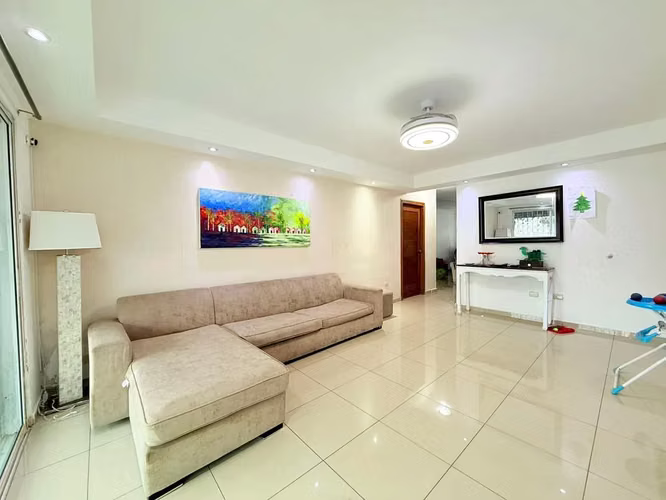Apartamento en alquiler Bella Vista  - Imagen 2