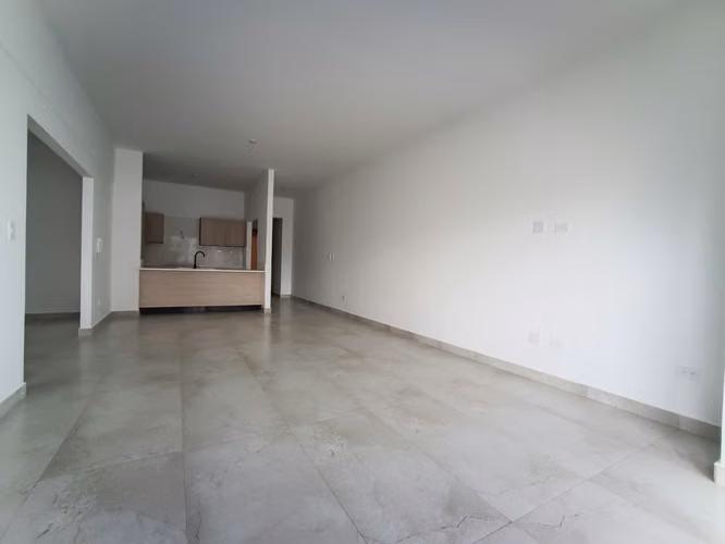 Apartamento en Evaristo Morales en venta de 3 habitaciones