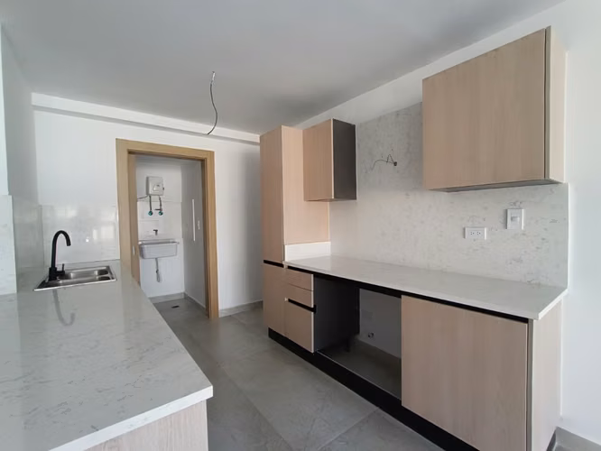 Apartamento en Evaristo Morales en venta de 2 habitaciones