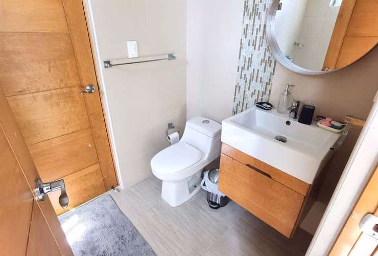 Apartamento tipo penthouse amueblado en Mirador Sur - Imagen 6