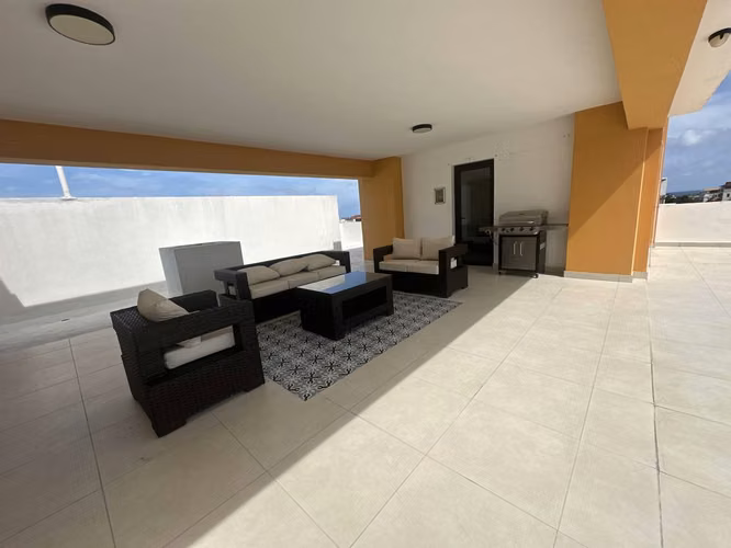 Apartamento Amoblado en Alquiler- Av. Independencia