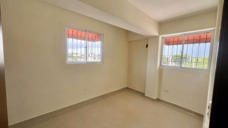 Apartamento en alquiler en Santo Domingo Este - Imagen 6