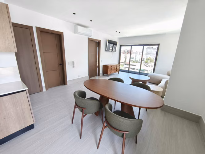 Apartamento En Alquiler De 1 Habitación Y 2 Baños En Piantini - Imagen 2