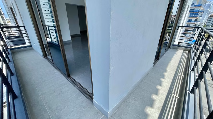 Apartamento En Alquiler 3hab Ensanche Naco - Imagen 2