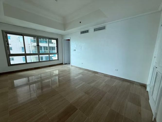  Apartamento con impresionante vista al mar en venta