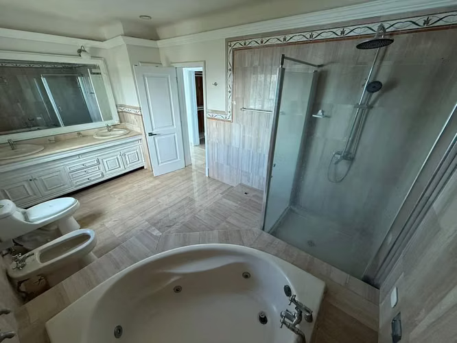  Apartamento con impresionante vista al mar en venta - Imagen 2