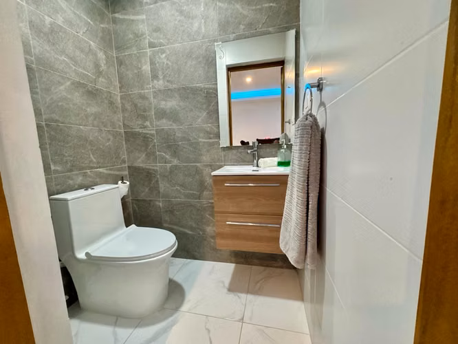 Apartamento en Torre con Vista a la Ciudad Corazón, Living, Santiago. - Imagen 9