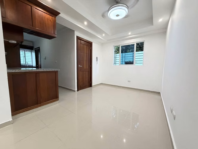 APARTAMENTO EN VENTA DE 3 HABITACIONES EN LOS RESTAURADORES