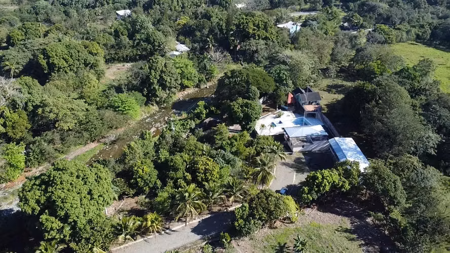 VILLA DE VENTA EN BONAO - Imagen 6