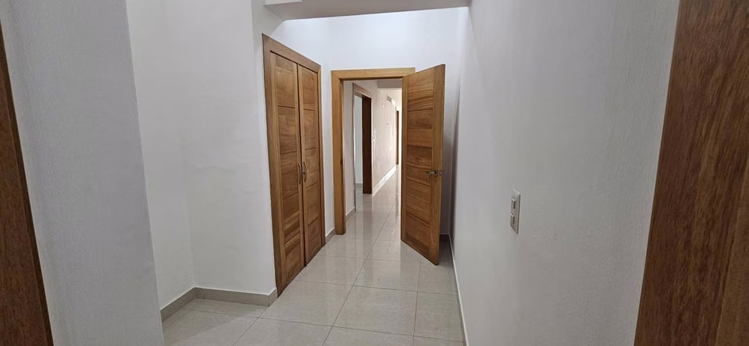 Penthouse en Naco de OPORTUNIDAD, santo Domingo - Imagen 4