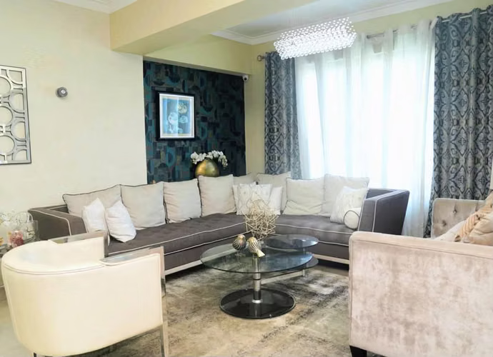 Apartamento de 203 m² en Evaristo Morales | 3 Hab. | Family Room | - Imagen 3
