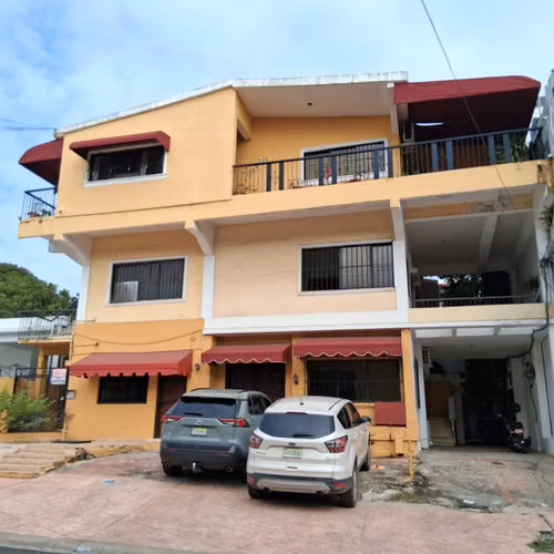 ¡Oportunidad Única de Inversión y Apartamento  en Gazcue!  - Imagen 9