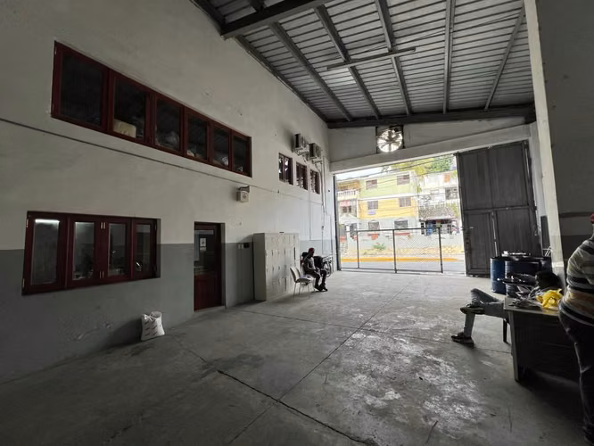 Nave industrial - Imagen 8