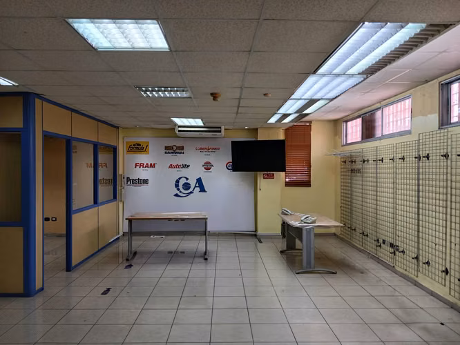 Local en Alquiler Ensanche Quisquella - Imagen 4