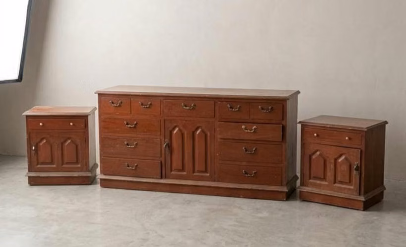 Juego de Habitación de Caoba de Segundo Uso ver descripción