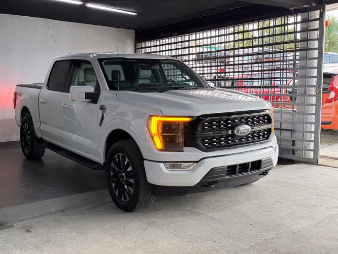 Ford F-150 XLT 2021