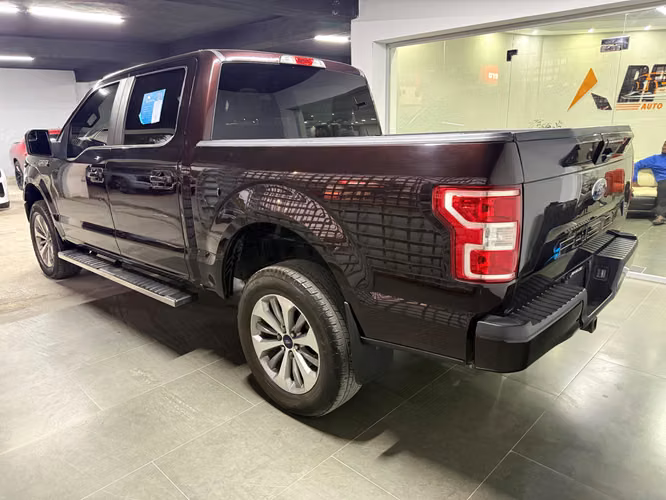 Ford F-150 STX 2018