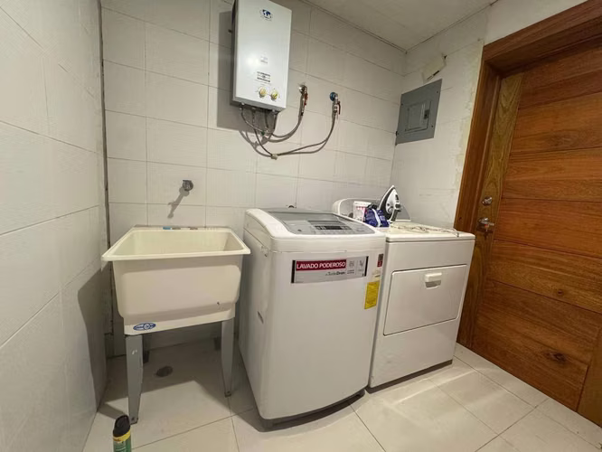 Alquilo apartamento en Bella Vista - Imagen 8