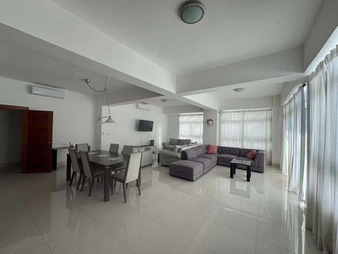 Alquilo apartamento en Bella Vista - Imagen 3