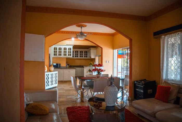 Espectacular Villa Amueblada en Venta en Pedro Brand - Imagen 16
