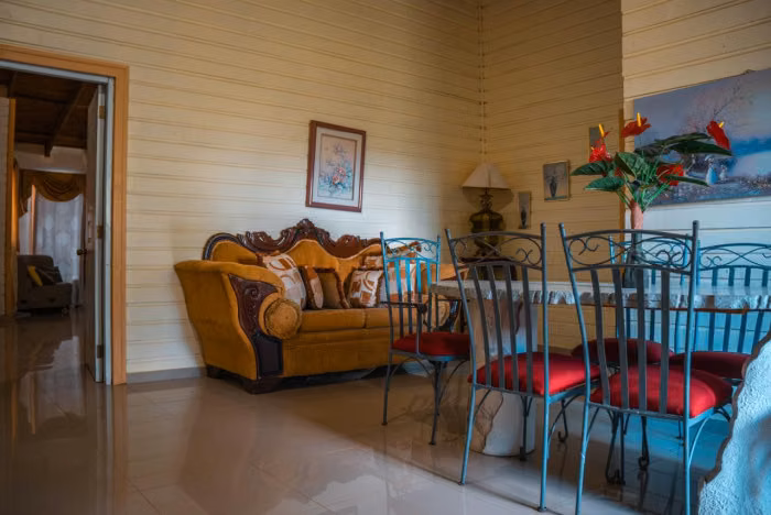 Espectacular Villa Amueblada en Venta en Pedro Brand - Imagen 12