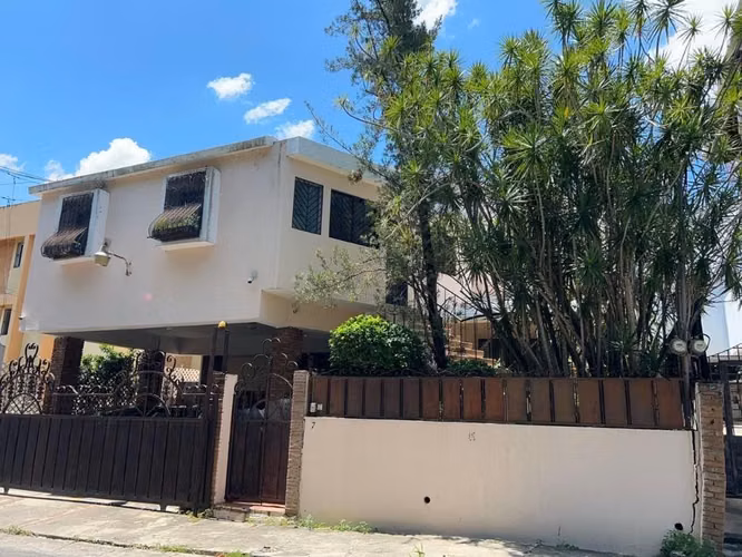 Casa de venta en La Zurza
