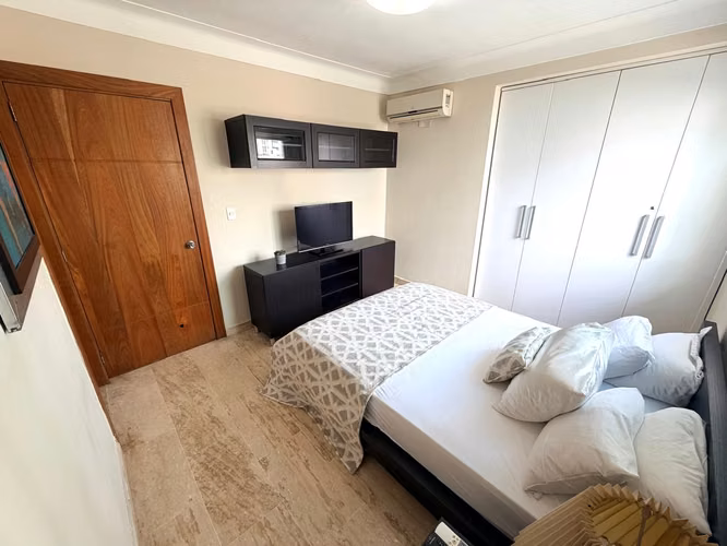 Apartamento Amueblado en Naco - Imagen 7