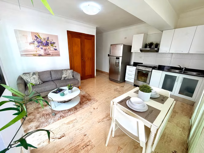 Apartamento Amueblado en Naco - Imagen 6