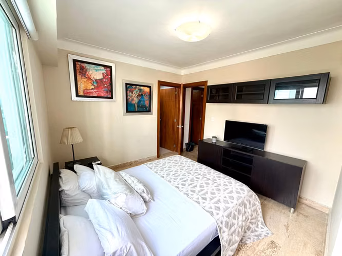 Apartamento Amueblado en Naco