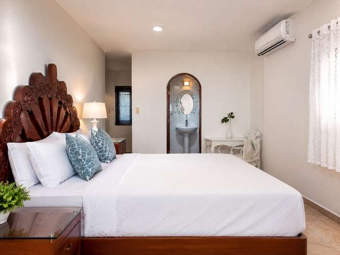 1 bedroom ocean view