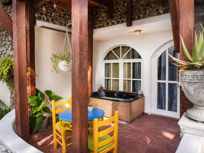 1 bedroom ocean view