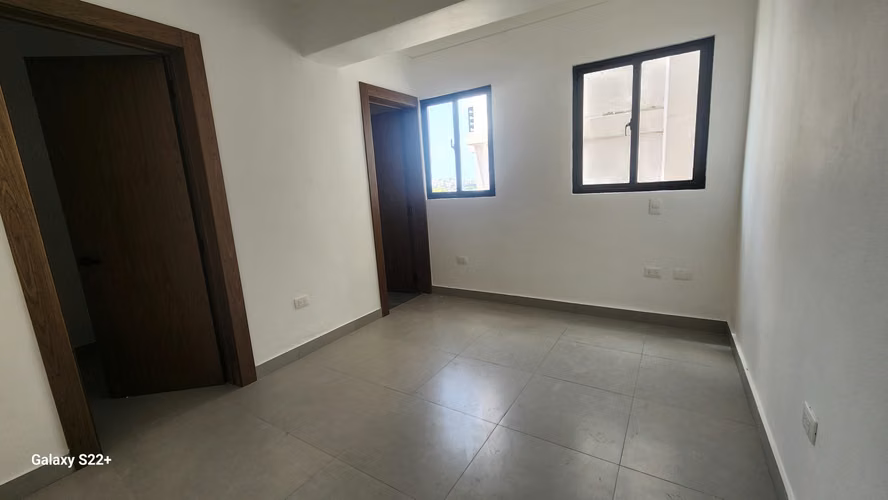 Apartamento En Alquiler De 1 Habitación Y 2 Baños En El Millón - Imagen 4