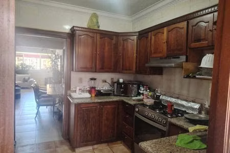 VENDO APARTAMENTO EN EVARISTO MORALES CLASICO - Imagen 4