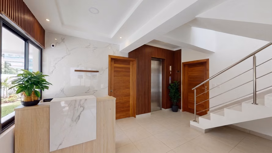 Moderno Apartamento en Gazcue Próximo al Malecón de Santo Domingo /  Modern Apartment in Gazcue