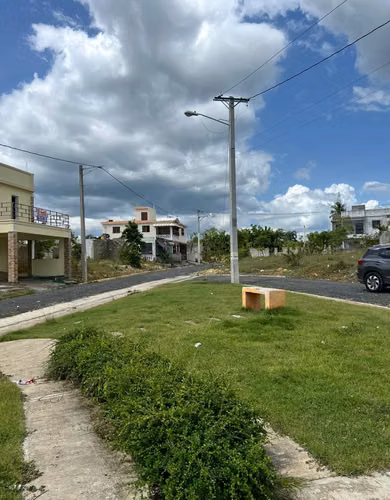 Terreno en Venta: Titulo Listo para Transferir en Santo Domingo Norte - Imagen 5