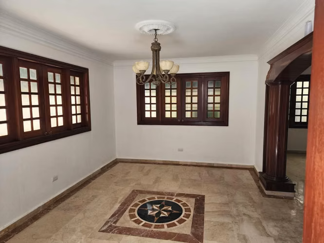 CASA EN VENTA EN SANTO DOMINGO DN | OPORTUNIDAD | IDEAL PARA VIVIENDA U OFICINAS - Imagen 3