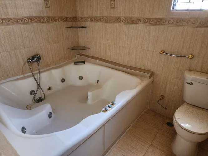 CASA EN VENTA EN SANTO DOMINGO DN | OPORTUNIDAD | IDEAL PARA VIVIENDA U OFICINAS - Imagen 13