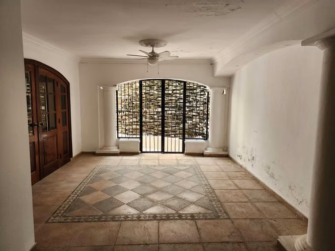 CASA EN VENTA EN SANTO DOMINGO DN | OPORTUNIDAD | IDEAL PARA VIVIENDA U OFICINAS - Imagen 4