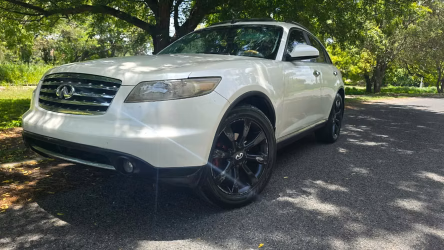  Infiniti FX35 2008 | V6 3.5L 298CV | Automática | Blanco Perlado | La Romana