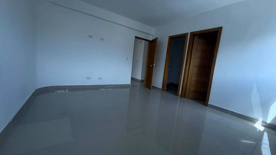 Venta de Penthouse 6TO en Reparto los Tres Ojos - Imagen 6