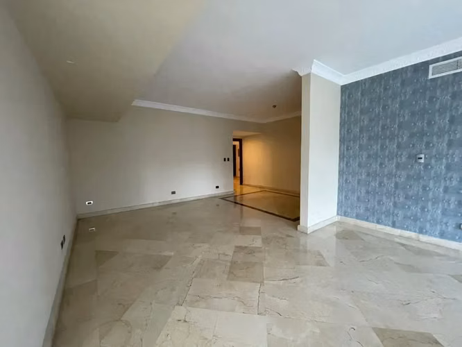 Venta de Apartamento Amplio de 360mts2 en Naco Nivel 8