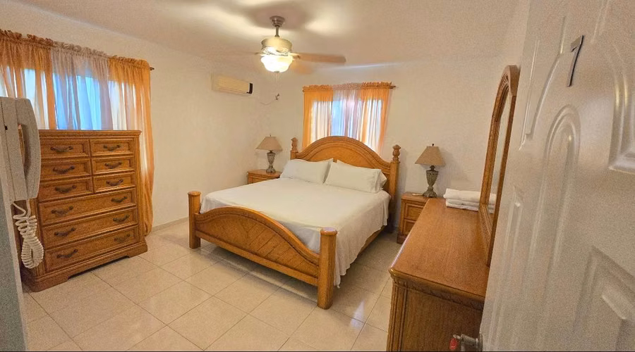 Villa Amoblado en Venta- Bonao