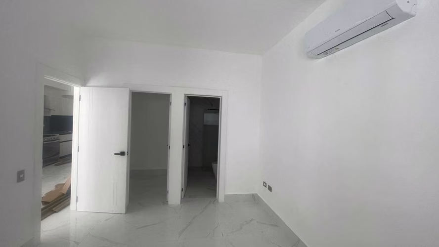 Apartamento Alquiler 1 Hab con LB Evaristo Morales - Imagen 5