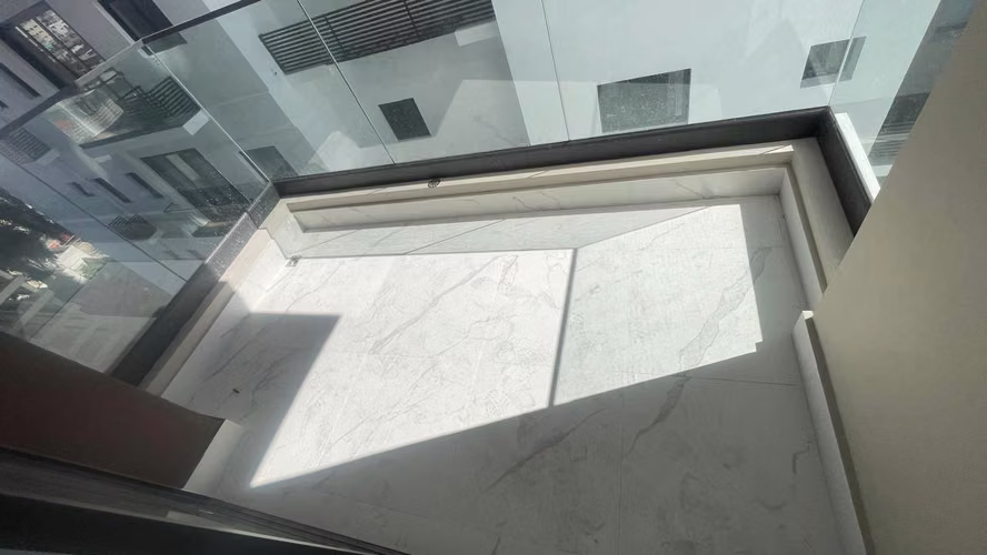 Apartamento Alquiler 1 Hab con LB Evaristo Morales - Imagen 3