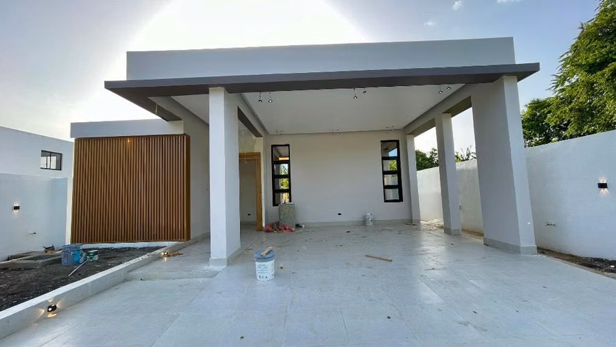 CASA EN VENTA EN GURABO, SANTIAGO. - Imagen 5
