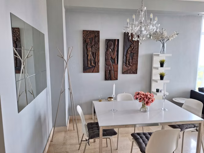 Apartamento con Vista al Mar en La Esperilla - Exclusividad y Confort
