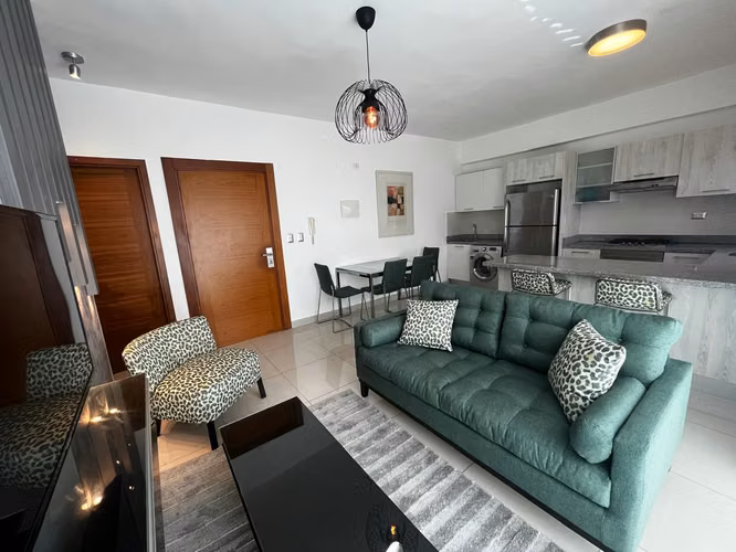 Apartamento en Alquiler en Piantini Amueblado de UNA Habitación