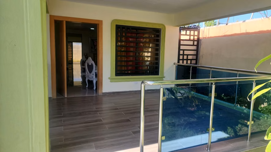 Casa en Venta en Prado Oriental, Santo Domingo Este
