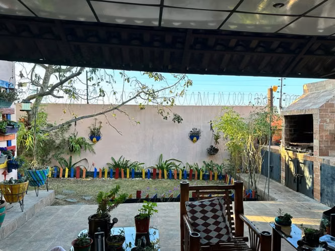 Casa de 2 niveles en Venta en Cuesta Hermosa III