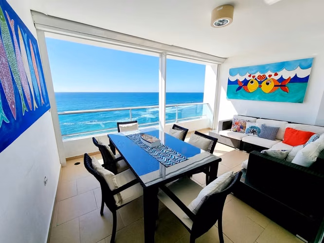 Apartamento en primera línea de playa en Juan Dolio